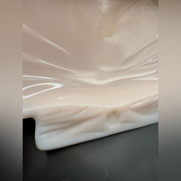 Early 1940s Cambridge Frosted Pink Glass 9" Sea Shell Footed Trinket Dish Bowl - Picture 4 of 7